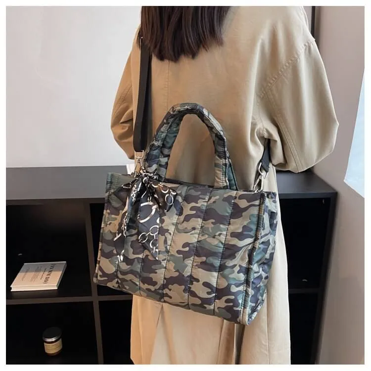 Custom Large Puffer Bag Quilted Bag-Showtown