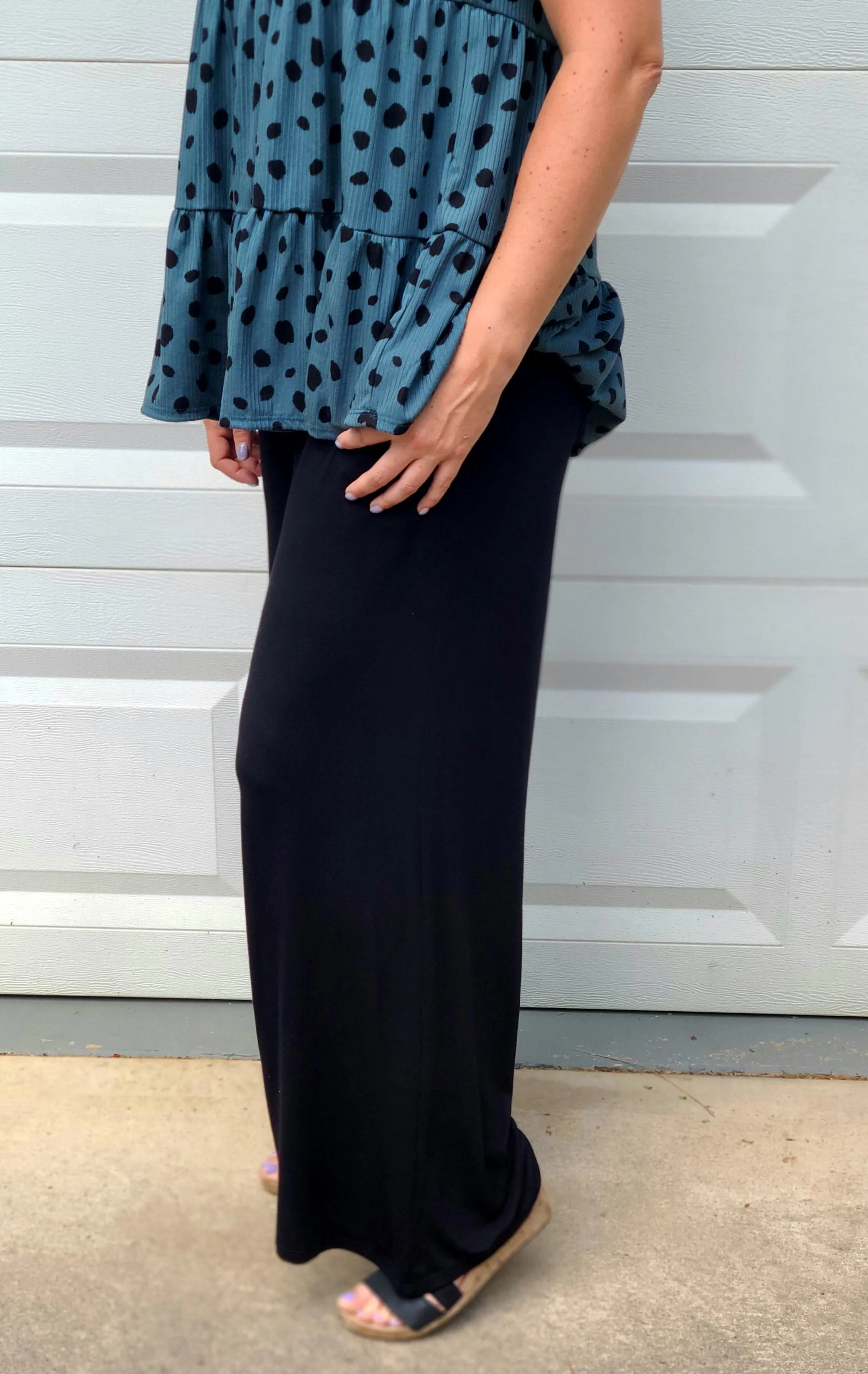 High-Rise Wide Leg Pants in Black